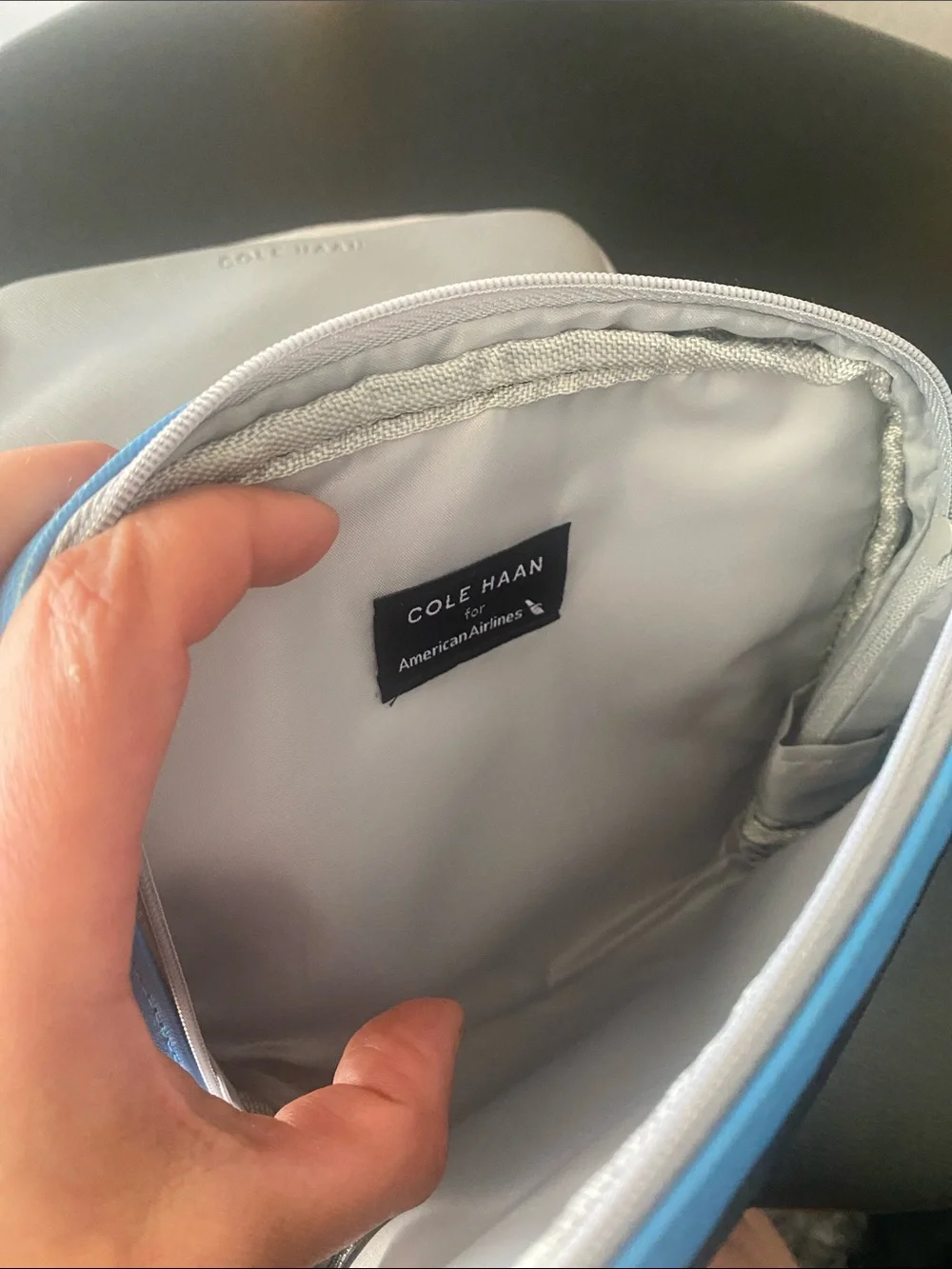 Bundle of 2 Cole Hann Cosmetic travel Bags x AA